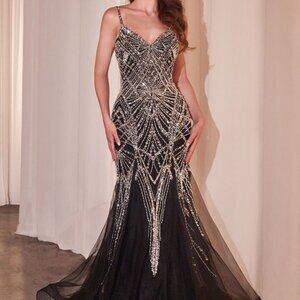 Mermaid formal dress.Black tie prom party gala photo shoot red carpet gown
